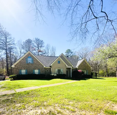 Exterior - 143 Timber Green Ln, Canton, MS 39046 photo 1 of 3