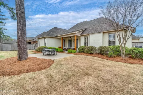 Exterior - 138 Grayhawk Dr, Madison, MS 39110 photo 7 of 13