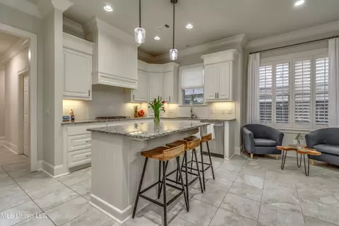 Kitchen - 138 Grayhawk Dr, Madison, MS 39110 photo 3 of 8