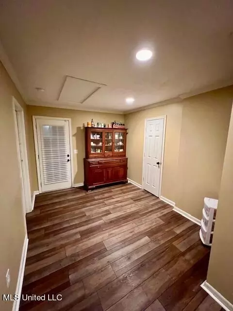 Entry Way - 301 Trace Harbor Rd, Madison, MS 39110 photo 1 of 2