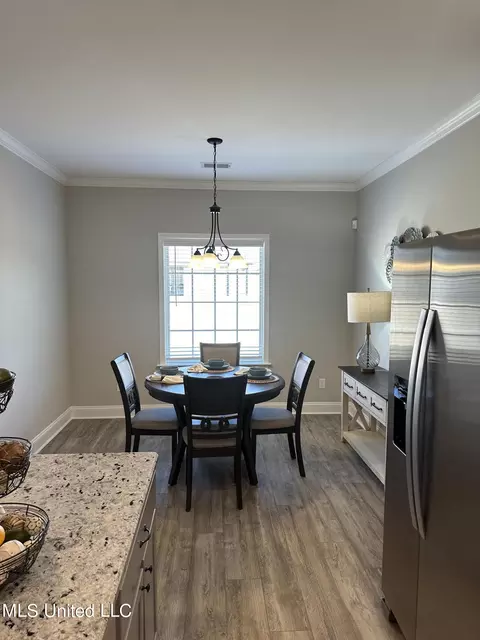 Dining - 564 Andys Way, Hernando, MS 38632 photo 1 of 1