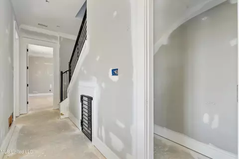 Entry Way - 3042 Ac Freeman Dr N, Hernando, MS 38632 photo 1 of 2