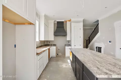 Kitchen - 3042 Ac Freeman Dr N, Hernando, MS 38632 photo 3 of 3