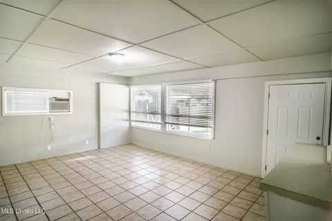 Other - 1307 Springdale Dr, Jackson, MS 39211 photo 3 of 10