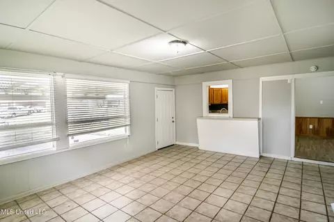Other - 1307 Springdale Dr, Jackson, MS 39211 photo 4 of 10