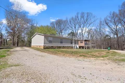 Exterior - 5796 Sycamore Dr, Hernando, MS 38632 photo 9 of 13