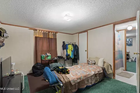 Bedroom - 5796 Sycamore Dr, Hernando, MS 38632 photo 3 of 4