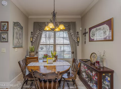 Dining - 421 Rolling Hills Cir, Brandon, MS 39042 photo 1 of 3
