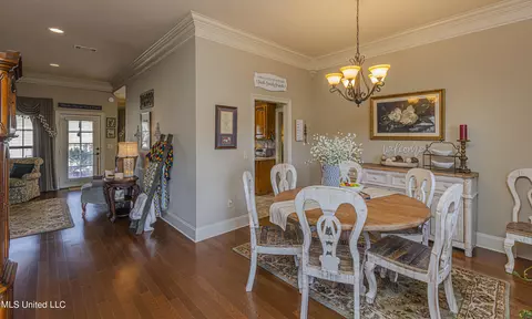Dining - 421 Rolling Hills Cir, Brandon, MS 39042 photo 3 of 3
