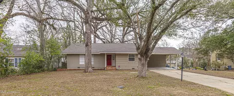 Exterior - 1230 Saint Ann St, Jackson, MS 39202 photo 3 of 15