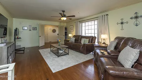 Living - 1230 Saint Ann St, Jackson, MS 39202 photo 1 of 2