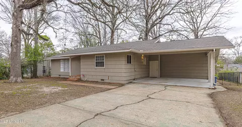 Exterior - 1230 Saint Ann St, Jackson, MS 39202 photo 15 of 15