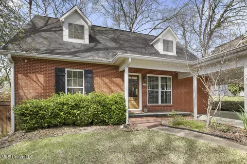 Exterior - 1515 Devine St, Jackson, MS 39202 photo 3 of 8