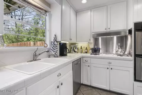 Other - 1515 Devine St, Jackson, MS 39202 photo 1 of 5