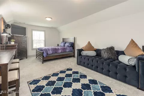 Bedroom - 6920 S Sunrise Loop, Olive Branch, MS 38654 photo 5 of 5
