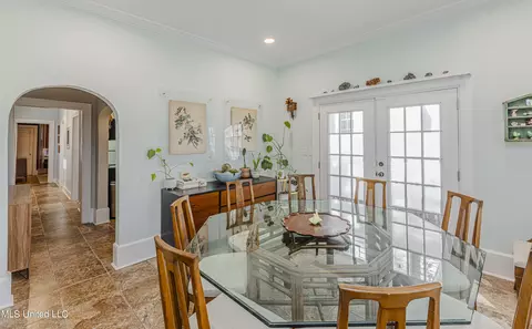 Dining - 4041 Pine Hill Dr, Jackson, MS 39206 photo 3 of 4