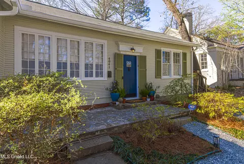 Exterior - 4041 Pine Hill Dr, Jackson, MS 39206 photo 3 of 17