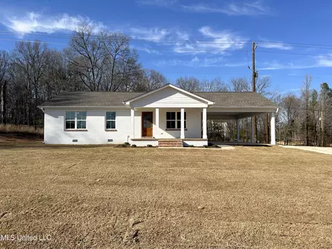 7856 Holly Springs Rd, Hernando, MS 38632