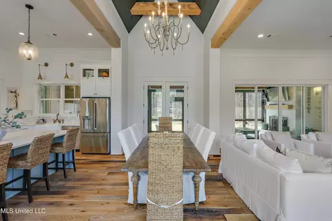 Dining - 174 Fallen Oaks Dr, Brandon, MS 39047 photo 3 of 7
