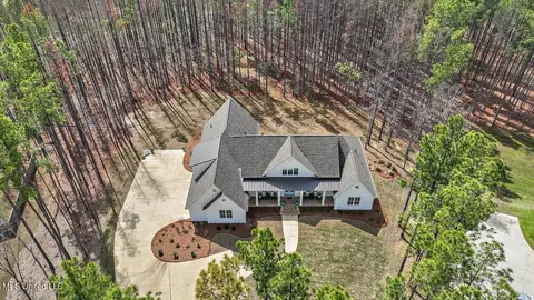 Exterior - 174 Fallen Oaks Dr, Brandon, MS 39047 photo 19 of 23