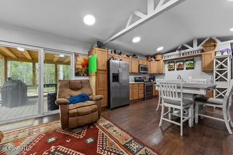 3 Bluff Creek Rd, Wiggins, MS 39577 photo 9