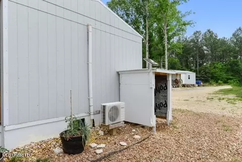 3 Bluff Creek Rd, Wiggins, MS 39577 photo 6