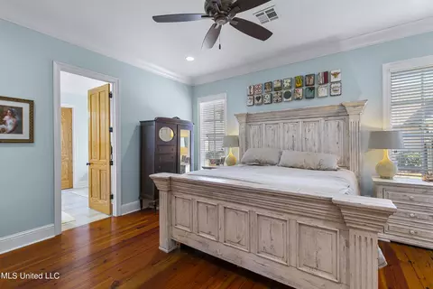 Bedroom - 124 Bienville Dr, Madison, MS 39110 photo 5 of 11