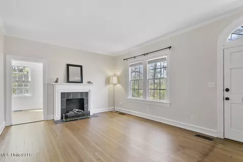 1818 Linden Pl, Jackson, MS 39202 photo 9