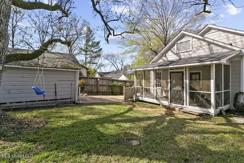 1818 Linden Pl, Jackson, MS 39202 photo 5