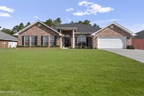12371 Trish Blvd, D'iberville, MS 39540