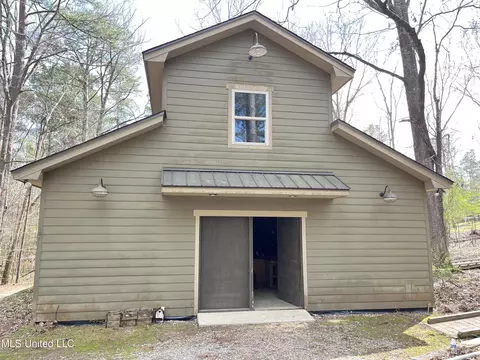 Exterior - 140 Old Mill Trl, Florence, MS 39073 photo 44 of 70