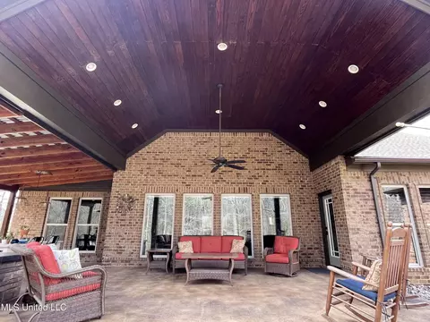 Exterior - 140 Old Mill Trl, Florence, MS 39073 photo 9 of 70