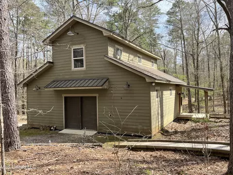 Exterior - 140 Old Mill Trl, Florence, MS 39073 photo 45 of 70