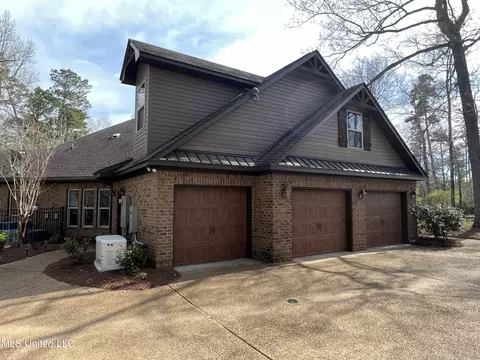 Exterior - 140 Old Mill Trl, Florence, MS 39073 photo 18 of 70