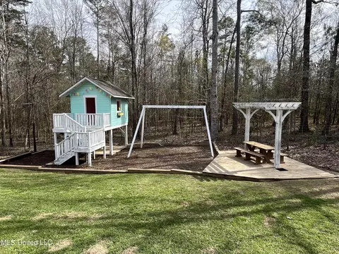Exterior - 140 Old Mill Trl, Florence, MS 39073 photo 25 of 70
