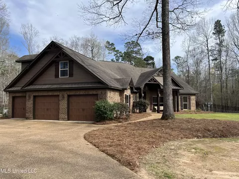 Exterior - 140 Old Mill Trl, Florence, MS 39073 photo 21 of 70