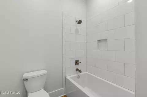 Bath - 54 Windermere Blvd, Madison, MS 39110 photo 16 of 17