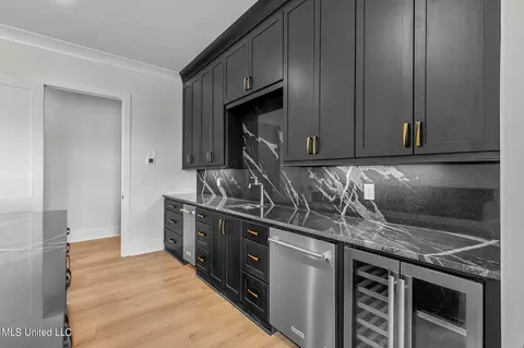 Kitchen - 54 Windermere Blvd, Madison, MS 39110 photo 16 of 18