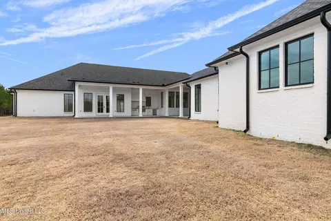 Exterior - 54 Windermere Blvd, Madison, MS 39110 photo 10 of 27