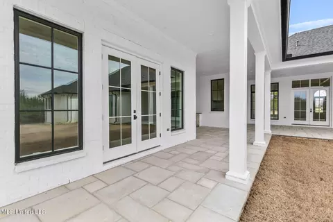 Exterior - 54 Windermere Blvd, Madison, MS 39110 photo 13 of 27