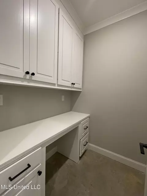 311 Tremont Dr, Florence, MS 39073 photo 7