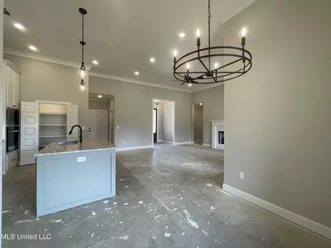 311 Tremont Dr, Florence, MS 39073 photo 4