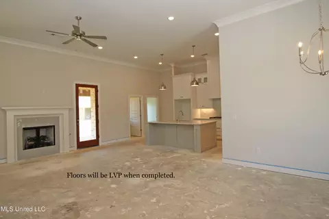 Living - 309 Tremont Dr, Florence, MS 39073 photo 1 of 3