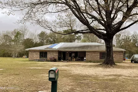 13377 W W Echo Drive Dr, Gulfport, MS 39503