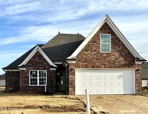 2345 Dela Dr, Southaven, MS 38672