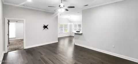 Entry Way - 8471 Amoka Dr, Diamondhead, MS 39525 photo 2 of 8