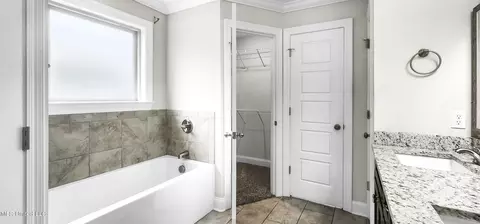 Entry Way - 8471 Amoka Dr, Diamondhead, MS 39525 photo 8 of 8