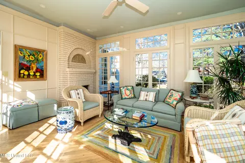 Other - 1025 Pinehurst Pl, Jackson, MS 39202 photo 2 of 6