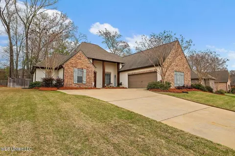 108 Camden Ln, Madison, MS 39110