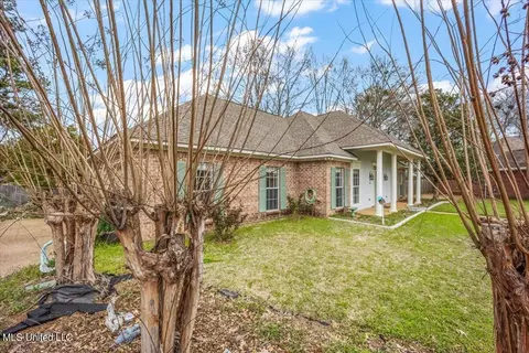120 Saddle Cv, Madison, MS 39110 photo 2